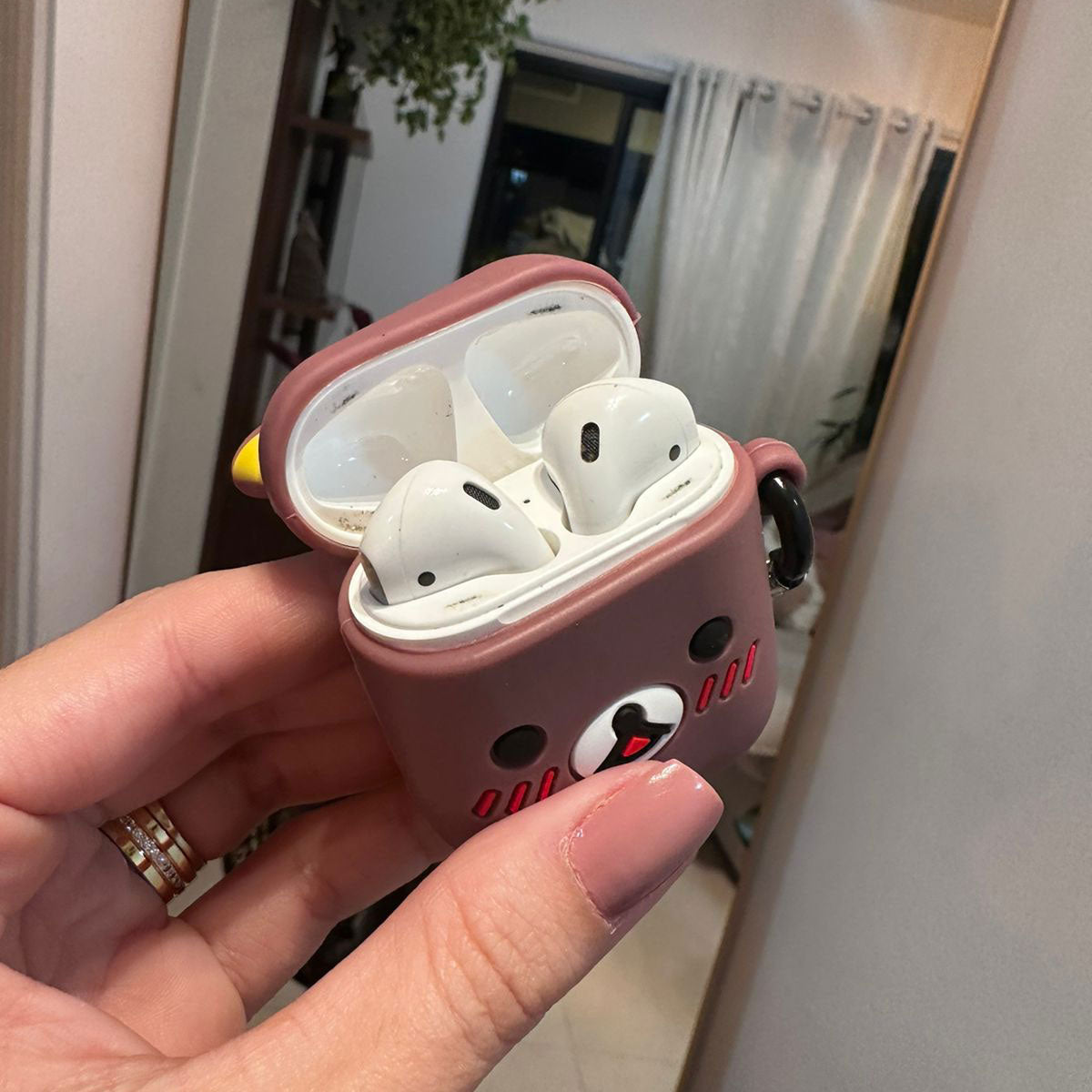 Case Capa de Silicone Protetora Compatível Com Airpods 2